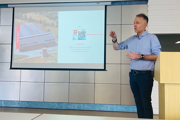 Boda Group gebruikt elke zaterdag als studiedag om verschillende vaardigheden te trainen